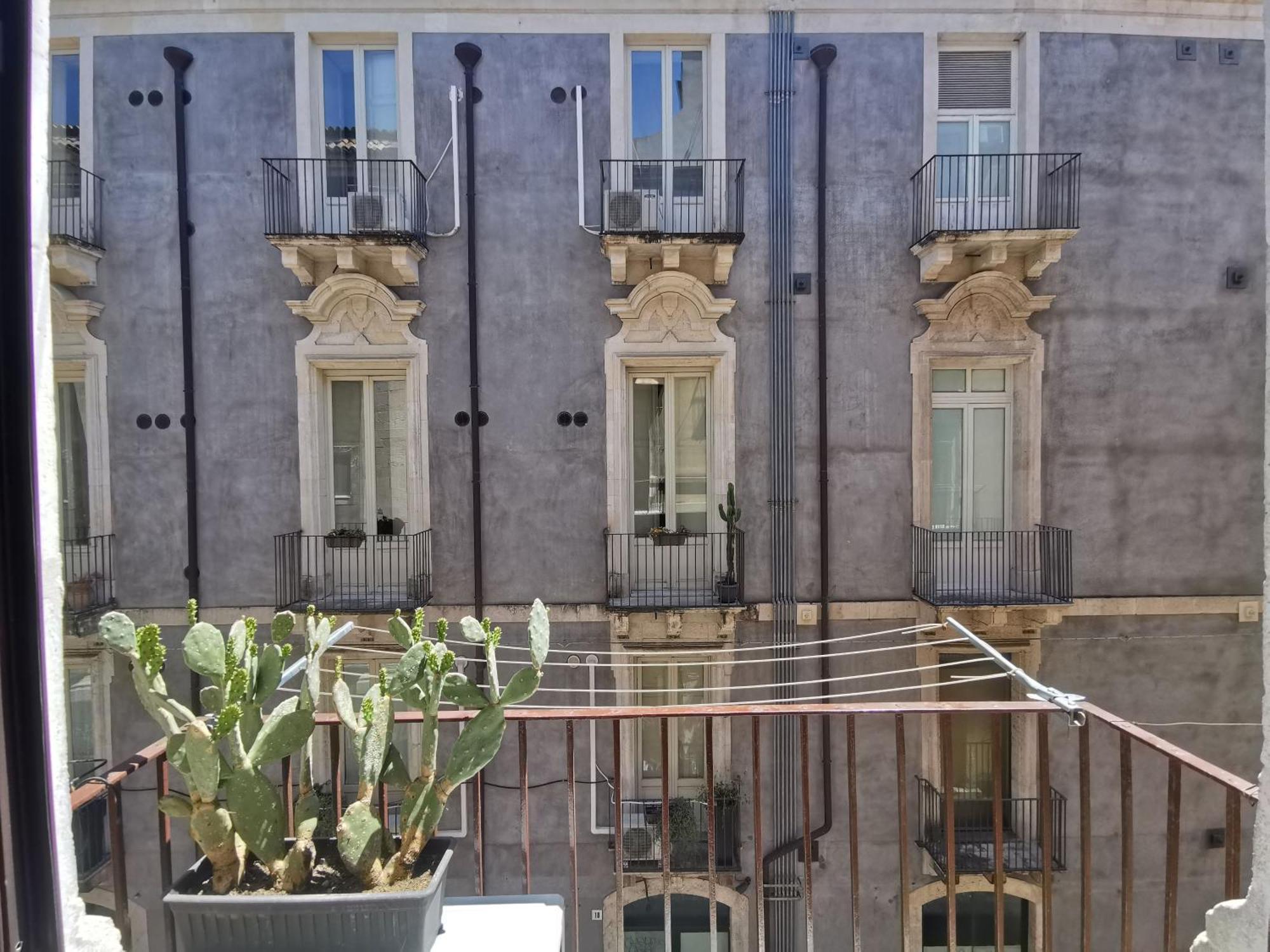 Two Rooms Bellini Catania-Fontanarossai nemzetközi repülőtér Kültér fotó